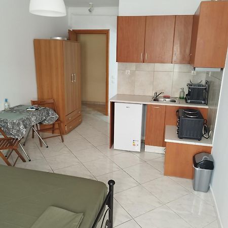 Small Apartment In The Heart Of Piraeus! Notara 43 Εξωτερικό φωτογραφία